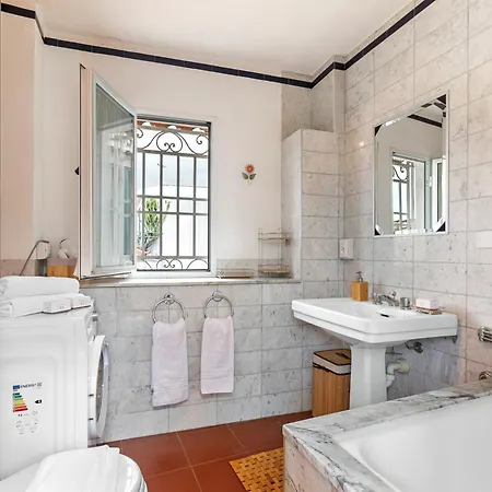 Casa Veronica - Happy