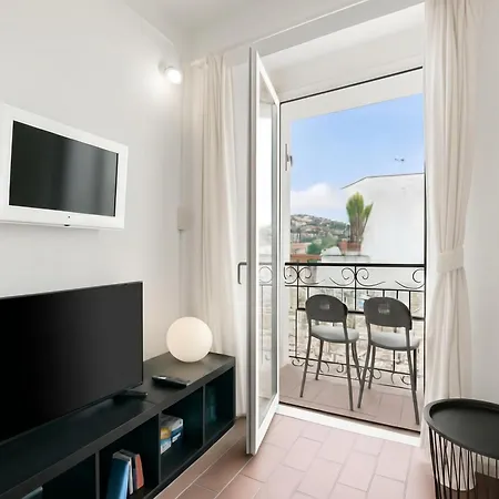 Casa Veronica Sea View With Terrace - Happy Apartment Sanremo