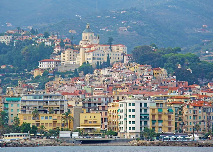 Casa Veronica - Happy * Sanremo